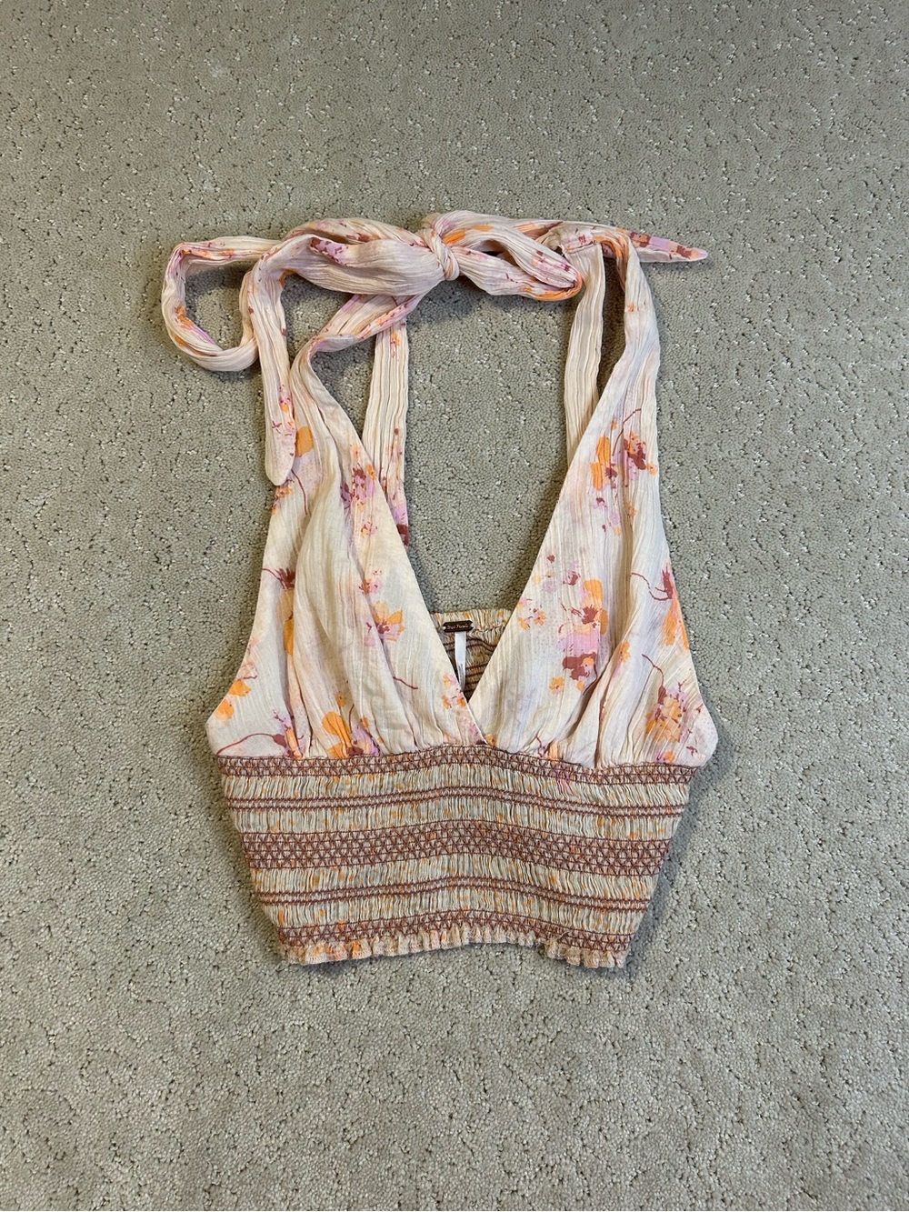 Free People Brinkley Top With Shirring In Boho Floral. Size S (F3)